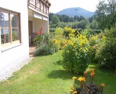 Appartement Mit Terrasse, Garten Und Grill location